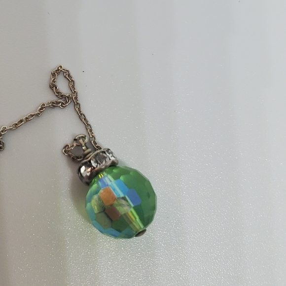 PRISMATIC BOX CHAIN THREADER EARRINGS! 3.5" DROP - Picture 4 of 4